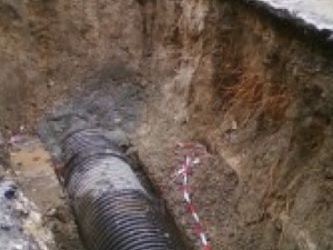 На ремонт старого канализационного коллектора выделено 22 млн. грн. (ФОТО)