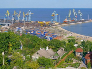 Находясь в условиях АТО, порт Мариуполя уплатил 658 млн гривен налогов