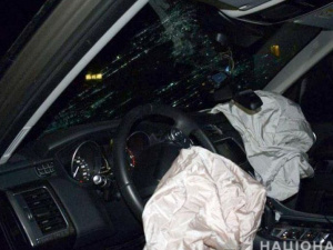 Под Мариуполем пьяный водитель за 10 минут задавил женщину и травмировал мужчину (ФОТО)