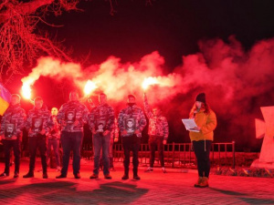 Мариупольцы почтили героев Широкинской операции (ФОТО)