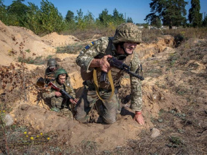 ЗСУ мали успіх під Бахмутом та відбили 14 атак на Мар’їнку і Новомихайлівку на Донеччині – карта