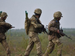 Сутки в ООС: ранены трое украинских воинов. Вблизи Мариуполя стреляли из гранатометов и пулеметов