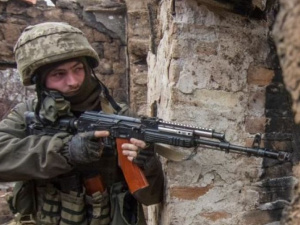 Украинские военные поймали боевика в Донбассе