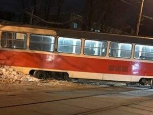 В Мариуполе отменен транспортный коллапс. Отрабатываются ноу-хау борьбы со стихией