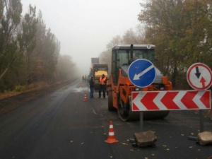 Дорогу Мариуполь-Запорожье отремонтируют за 682 млн грн.
