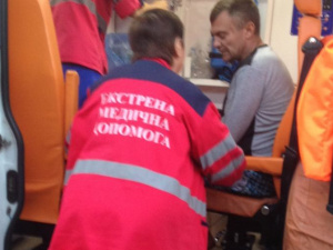 Утром в горящей квартире мариупольской пятиэтажки пожарные нашли мужчину (ФОТО)
