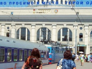 Поезд из Мариуполя в Одессу запустят летом (ФОТО)