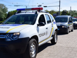 Полицейские Мариуполя посетят проблемные семьи