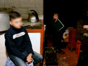 Полицейские Донецкой области проверяют пьющих родителей