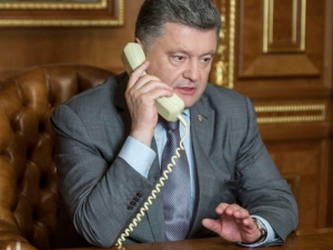 Порошенко подчеркнул необходимость полицейской миссии ОБСЕ на Донбассе