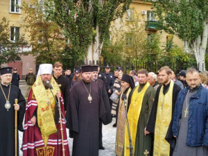 Митрополит Епифаний в Мариуполе: более 600 капелланов ПЦУ опекают украинских воинов (ФОТО)