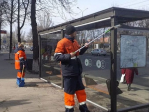 На улицах Мариуполя установят еще 18 прозрачных остановок (ФОТО)