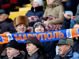 Болельщики ФК «Мариуполь» требуют онлайн-билеты на матчи, кассы по городу и новый сайт