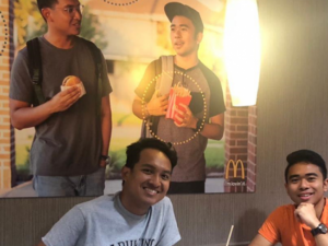Друзья подделали рекламу McDonald’s и разбогатели (ФОТО+ВИДЕО)