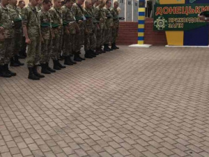 Пограничники в Мариуполе почтили память погибших три года назад побратимов (ФОТО)