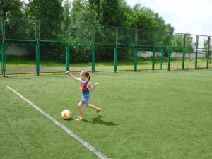 В Мариуполе откроют детскую школу женского футбола