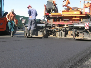 Ремонтировать дороги Мариуполя будет созданный «Автодор»