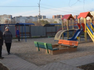 В Мариуполе новые «Уютные дворы» благоустроили на  2,7 млн гривен (ФОТО)