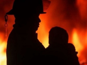 В Мариуполе маленькие дети угорели в результате пожара