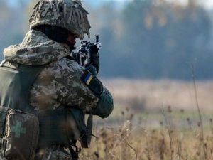 На Донбассе вновь звучали гранатомёты и пулемёты