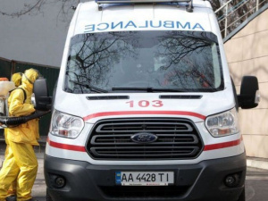 В Украине пенсионера госпитализировали с подозрением на коронавирус