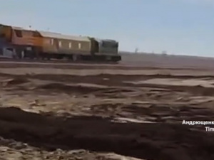 Росіяни будують залізницю з Маріуполя за двома напрямками: одна з гілок готова на 90%