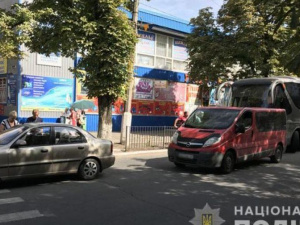 В Донецкой области автобус с детьми попал в ДТП (ФОТО)