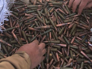 На Донетчине пограничники нашли тайник с тысячей боеприпасов (ФОТО+ВИДЕО)