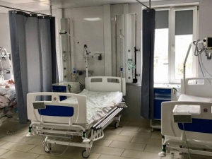 В Украине вновь свыше 4 тысяч случаев COVID-19 за сутки. 90 пациентов умерли