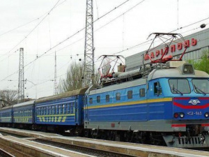 Мариупольский поезд — один из самых загруженных в Украине (ФОТО)