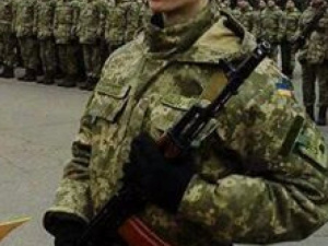 В Днепре второй день не выходит на связь военный из Мариуполя