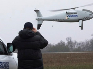 В Донбассе у ОБСЕ отняли беспилотник, в наблюдателей бросали гранаты