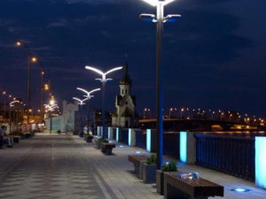 В Донецкой области уличные светильники будут питаться от солнечной батареи