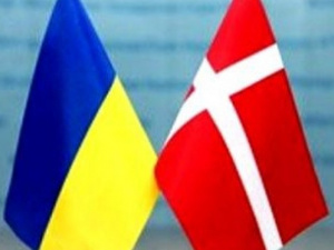 В Мариуполь едут главы МИД Украины и Дании