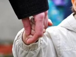 В Мариуполе 10-летнего ребенка втайне от матери вывезли в Донецк