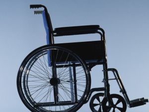 В Мариуполе водитель задавил мужчину на инвалидной коляске