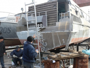 В Мариуполе восстановили катер морской охраны, который подорвался на мине (ФОТО)
