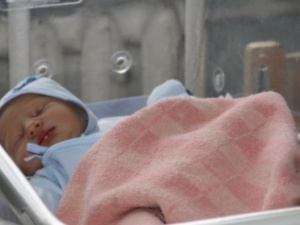 В первый день нового года в Мариуполе родилось 14 детей
