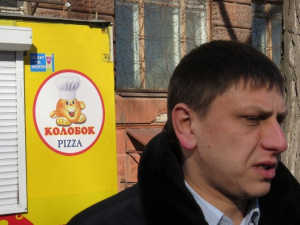 В Центральном районе Мариуполя демонтируют треть из 250 торговых павильонов (ФОТО+ВИДЕО)