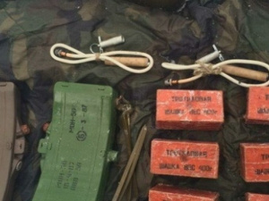 В Донецкой области обнаружен очередной тайник с минами, гранатами и патронами (ФОТО)