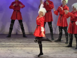 Праздник, не выходя из дома: «Мариупольское телевидение» покажет фестиваль «С Рождеством, Украина»