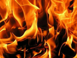 Во время пожара в Мариуполе погиб мужчина
