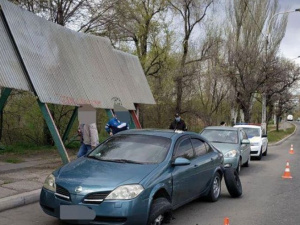 В Мариуполе около моста случилось тройное ДТП (ФОТО)