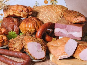 Мясо и фрукты показали очередной скачок цен в Донецкой области