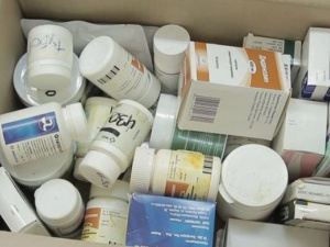 В Мариуполь под обстрелами доставляют препараты для ВИЧ-инфицированных