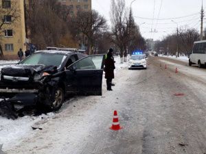 Мариупольская полиция рассказала подробности ДТП, в котором джип сбил пенсионерку (ФОТО)