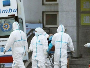 Китайский коронавирус: число погибших превысило 300 человек