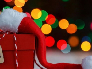 «Тайный Санта»: мариупольцы могут получить новогодний подарок от незнакомца