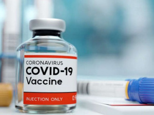 Названа стоимость вакцины от коронавируса для Украины. Бесплатно смогут привиться 4 миллиона людей 