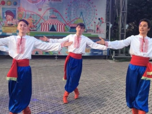 Вокальный баттл, пенная вечеринка и fire-show: в Экстрим-парке Мариуполя закрыли летний сезон (ФОТО)